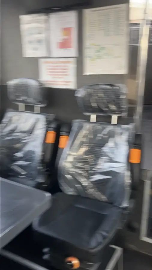 Containerskib til salg