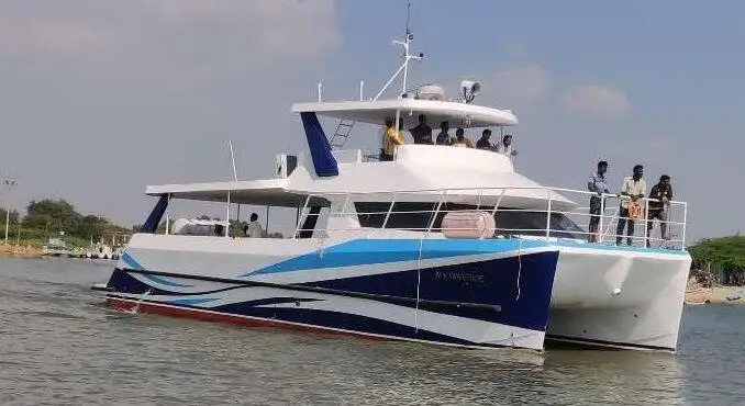 Motorfartøj til salg