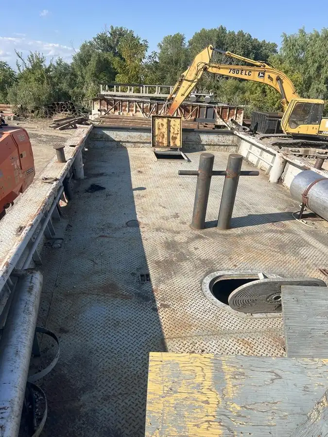 Arbejdsbåde til salg