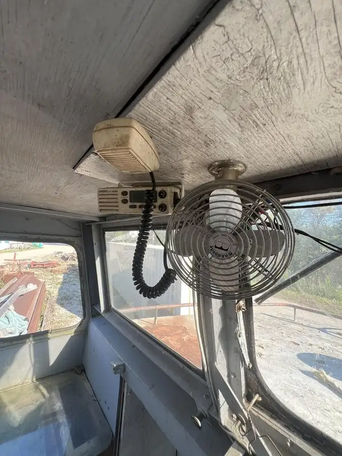 Arbejdsbåde til salg