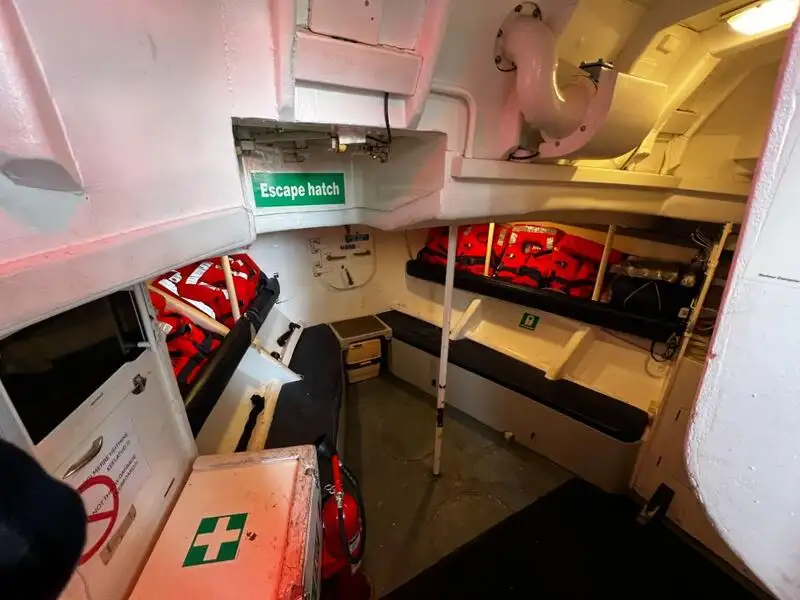 Besætningsbåd til salg