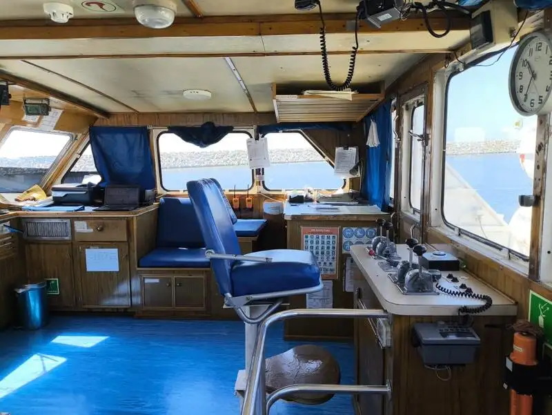 Forsyningsskib til salg