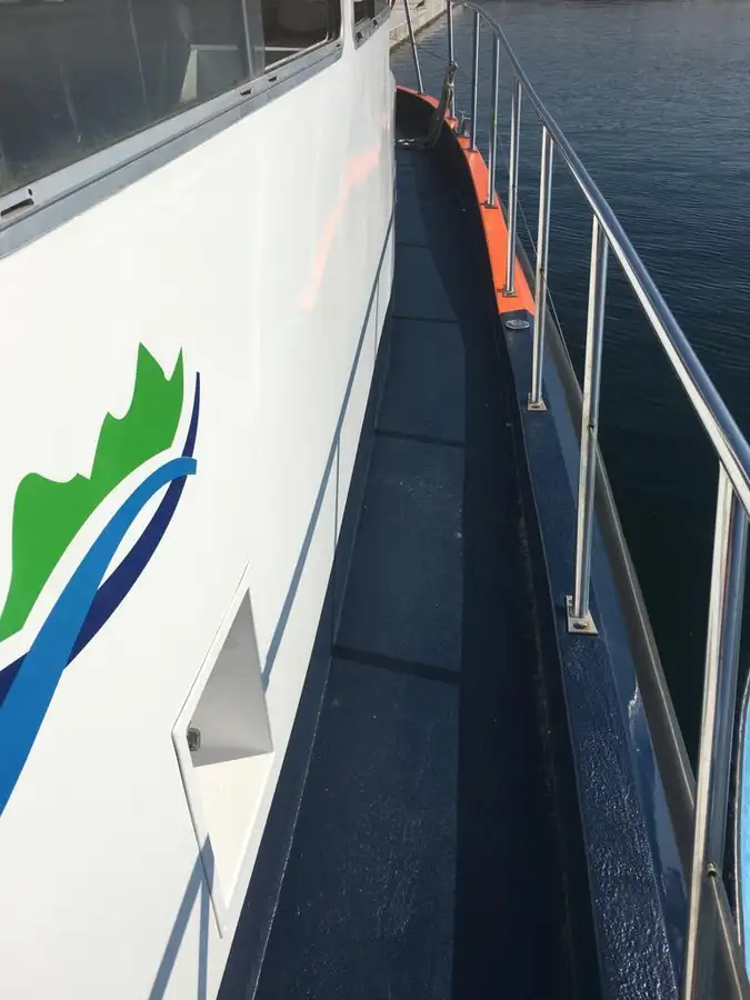 Arbejdsbåde til salg