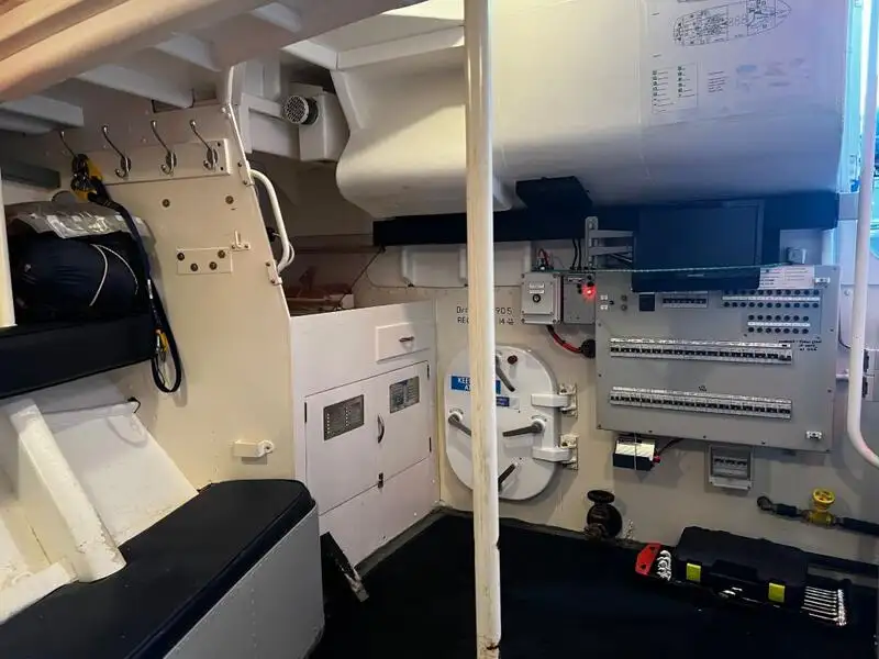 Besætningsbåd til salg