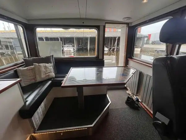 Arbejdsbåde til salg