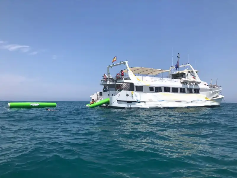 Færgefartøj til salg