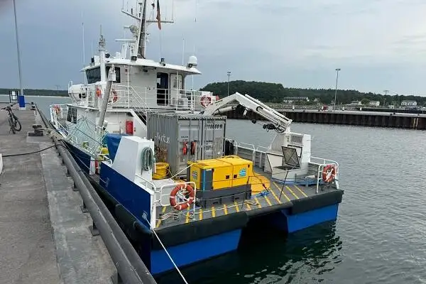 Katamaran til salg