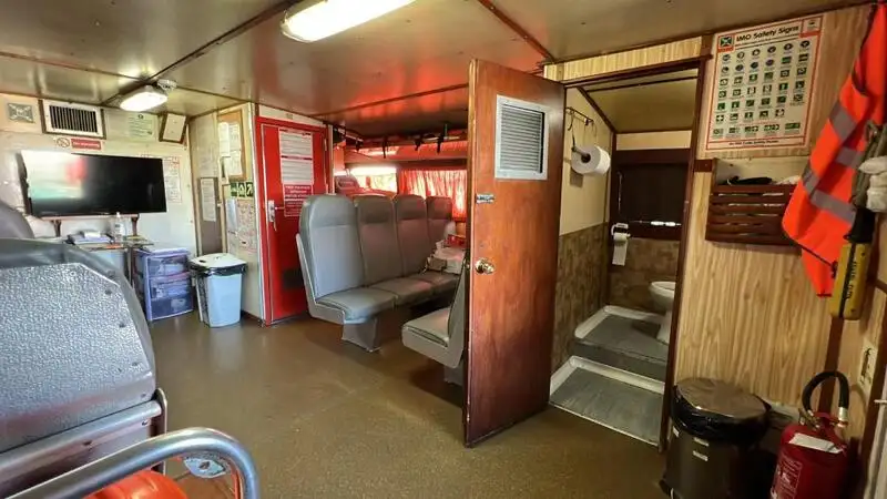 Besætningsbåd til salg