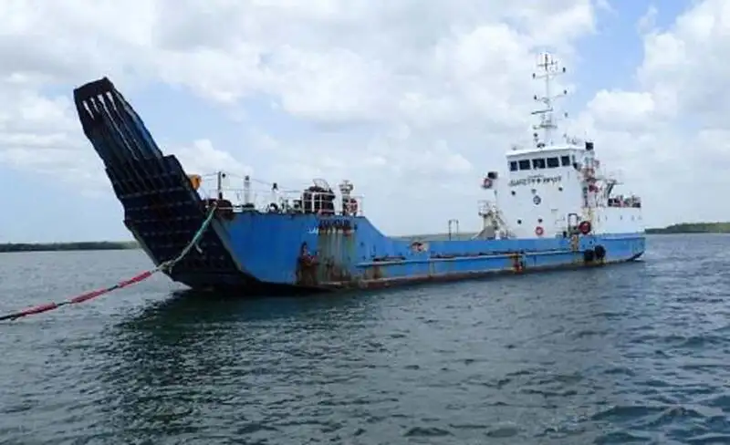 Landing Craft, Tank til salg
