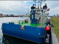 Forsyningsskib til salg